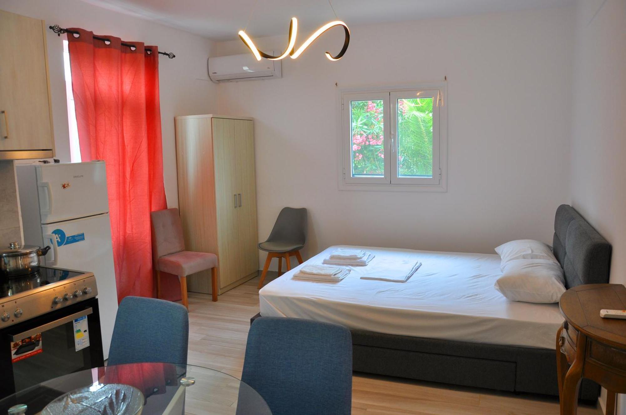 Dimitra Apartments Sitia  Esterno foto