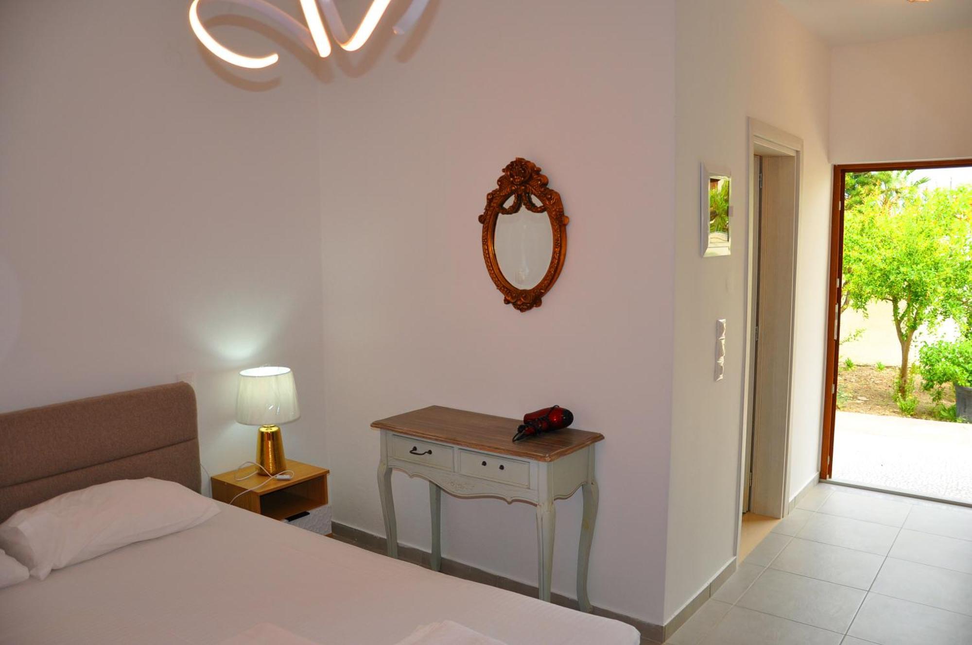 Dimitra Apartments Sitia  Esterno foto