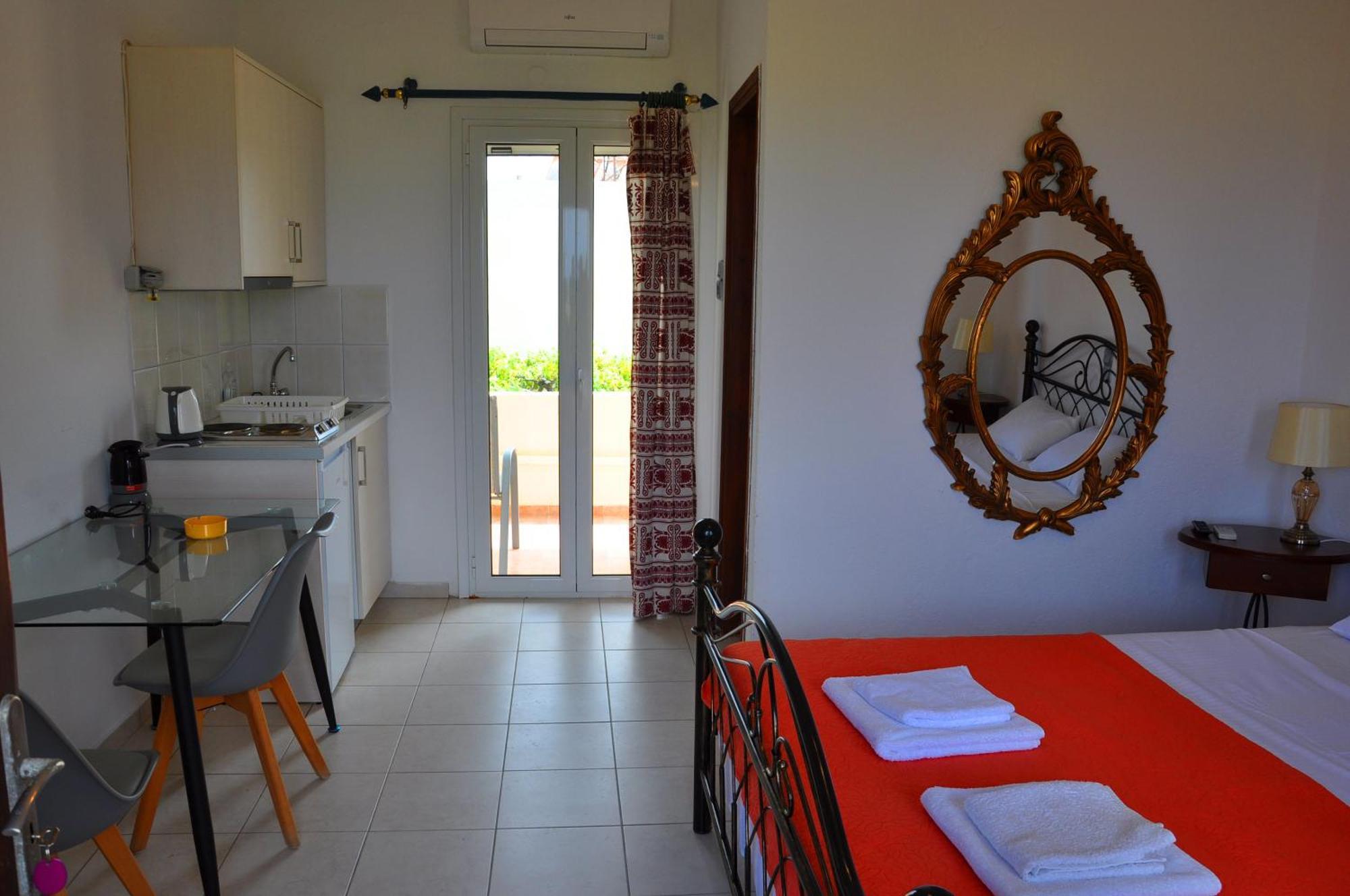 Dimitra Apartments Sitia  Esterno foto