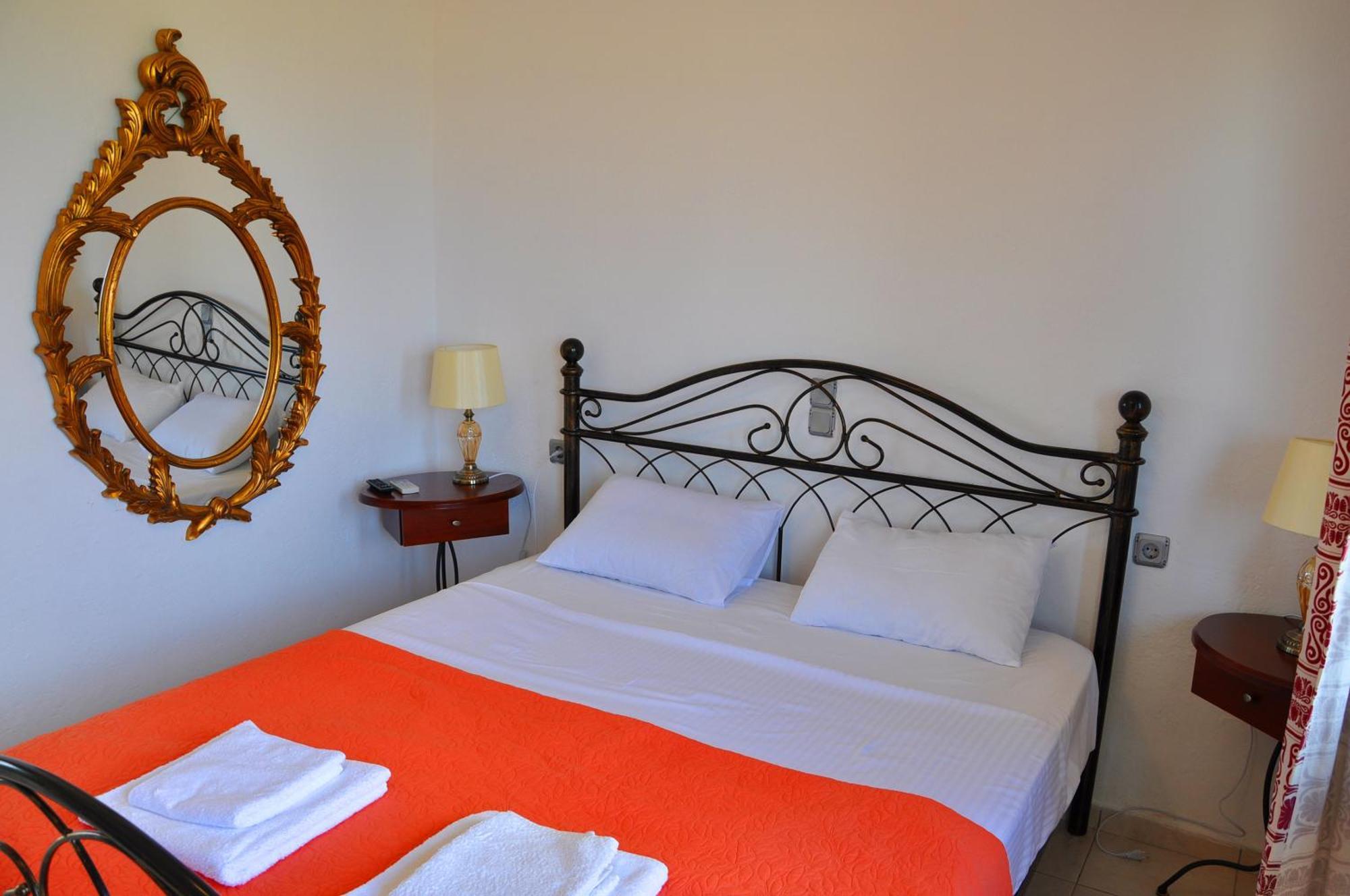 Dimitra Apartments Sitia  Esterno foto