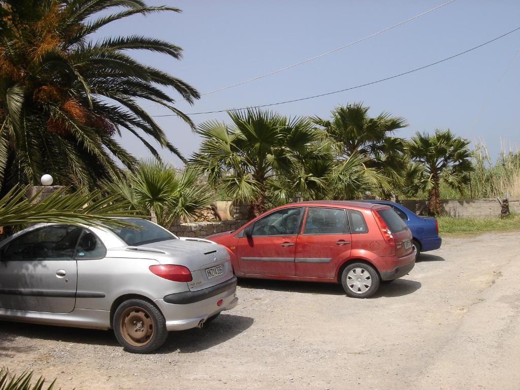 Dimitra Apartments Sitia  Esterno foto